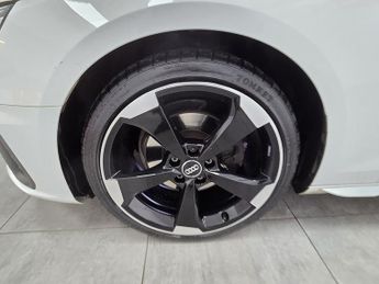 Audi A4 TDI Black Edition