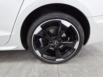 Audi A4 TDI Black Edition