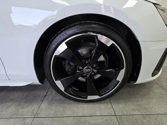 Audi A4 TDI Black Edition