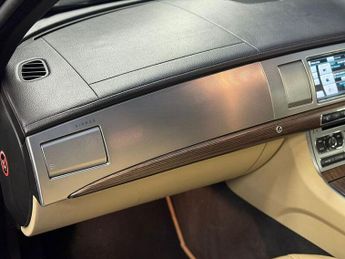 Jaguar XF d Luxury