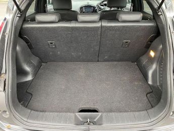 Nissan Juke 1.6 Tekna SUV 5dr Petrol XTRON Euro 6 (117 ps)