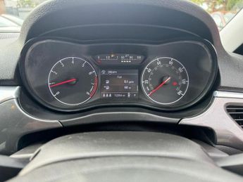 VAUXHALL CORSA CORSA 1.4i ecoFLEX Design Hatchback 5dr Petrol Easytronic Euro 6