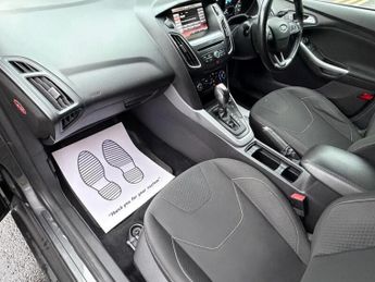 FORD FOCUS FOCUS 1.0T EcoBoost Zetec Hatchback 5dr Petrol Auto Euro 6 (s/s)