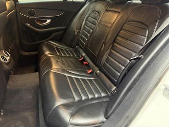 Mercedes-Benz C Class 1.6 C200d AMG Line Saloon 4dr Diesel G-Tronic+ Euro 6 (s/s) (160