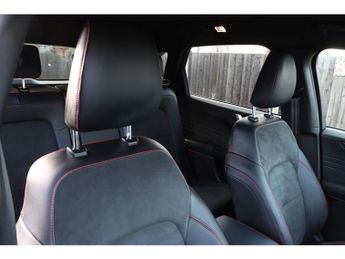 Ford Kuga EcoBoost Duratec ST-Line