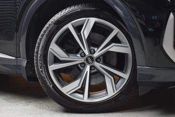 Audi Q4 e-tron 40 Launch Edition Sportback 5dr Electric Auto 82kWh (204 ps)