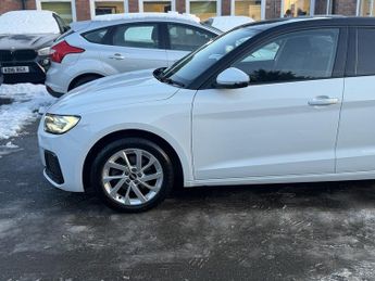 Audi A1 1.0 TFSI 30 S line Sportback 5dr Petrol S Tronic Euro 6 (s/s) (1