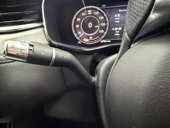 Jaguar F-PACE P400e R-Dynamic SE