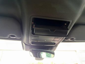 Jaguar F-PACE P400e R-Dynamic SE