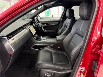 Jaguar F-PACE P400e R-Dynamic SE