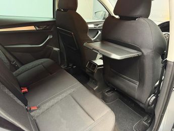 Skoda Karoq 1.6 TDI SE SUV 5dr Diesel DSG Euro 6 (s/s) (115 ps)