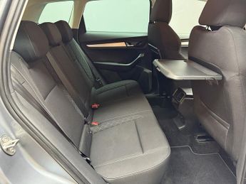 Skoda Karoq 1.6 TDI SE SUV 5dr Diesel DSG Euro 6 (s/s) (115 ps)