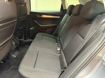 Skoda Karoq 1.6 TDI SE SUV 5dr Diesel DSG Euro 6 (s/s) (115 ps)