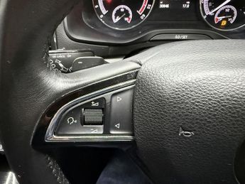 Skoda Karoq 1.6 TDI SE SUV 5dr Diesel DSG Euro 6 (s/s) (115 ps)