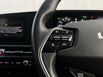 Kia Niro 64.8kWh 2 SUV 5dr Electric Auto (201 bhp)