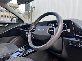 Kia Niro 64.8kWh 2 SUV 5dr Electric Auto (201 bhp)