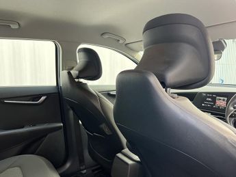 Kia Niro 64.8kWh 2 SUV 5dr Electric Auto (201 bhp)