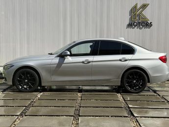 BMW 3 Series 2.0 320i Luxury Saloon 4dr Petrol Auto xDrive Euro 6 (s/s) (184 
