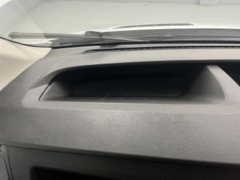 Ford Transit 350 EcoBlue Leader 2.0 2dr Luton Automatic Diesel