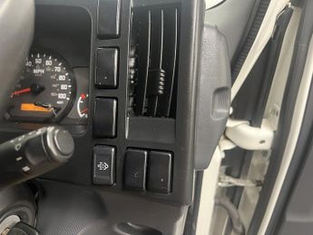 Isuzu Grafter N35.125S SRW MANUAL 2DR TIPPER 1.9 Tipper Automatic Diesel