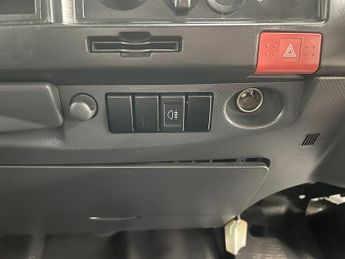Isuzu Grafter N35.125S SRW MANUAL 2DR TIPPER 1.9 Tipper Automatic Diesel