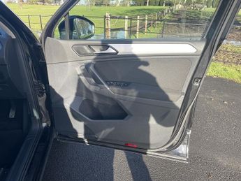 Volkswagen Tiguan TDI BlueMotion Tech SE Navigation