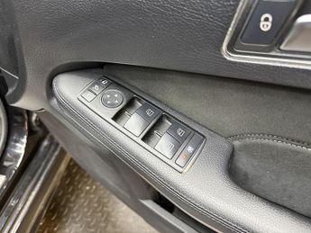 Mercedes-Benz E Class 2.1 E220 CDI AMG Sport Saloon 4dr Diesel G-Tronic+ Euro 5 (s/s) 