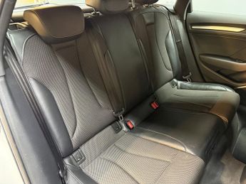 Audi A3 1.5 TFSI CoD 35 S line Sportback 5dr Petrol S Tronic Euro 6 (s/s