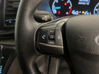 Ford Transit 350 EcoBlue Leader 2.0 2dr Luton Automatic Diesel