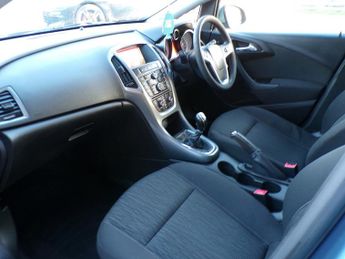 Vauxhall Astra CDTi ecoFLEX Design