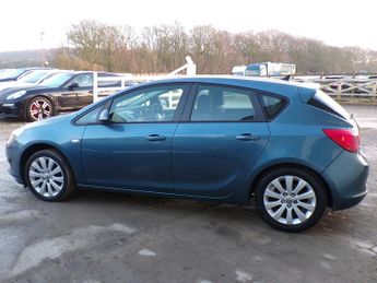 Vauxhall Astra CDTi ecoFLEX Design