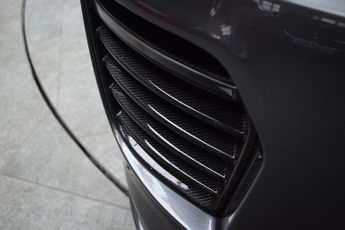 Land Rover Discovery 3.0 SD V6 HSE SUV 5dr Diesel Auto 4WD Euro 6 (s/s) (306 ps)