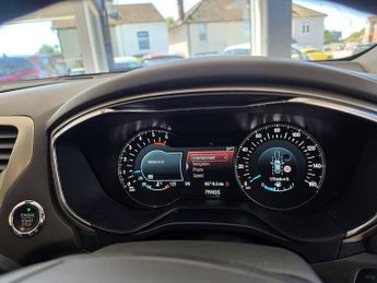 Ford Mondeo 2.0 TDCi Vignale Estate 5dr Diesel Powershift Euro 6 (s/s) (210 