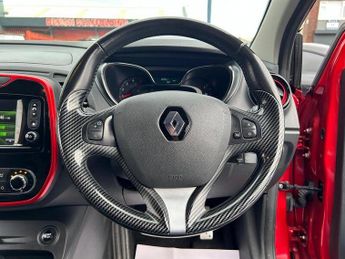 Renault Captur 1.5 dCi ENERGY Signature Nav SUV 5dr Diesel Auto Euro 6 (s/s) (9