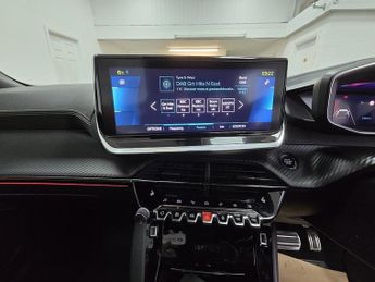 Peugeot E-2008 GT Line