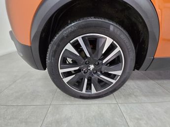 Peugeot E-2008 GT Line