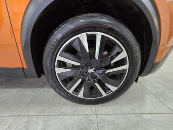 Peugeot E-2008 GT Line