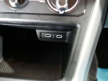 Volkswagen Polo EVO Life