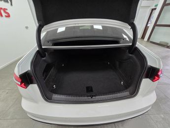 Audi A6 Saloon TDI S line