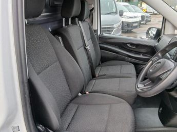 Mercedes-Benz eVito 116 e 66kWh Progressive Panel Van 6dr Electric Auto FWD L2 (LWB)