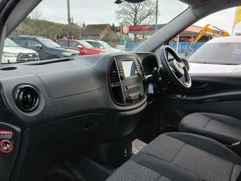 Mercedes-Benz eVito 116 e 66kWh Progressive Panel Van 6dr Electric Auto FWD L2 (LWB)