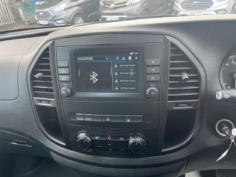 Mercedes-Benz eVito 116 e 66kWh Progressive Panel Van 6dr Electric Auto FWD L2 (LWB)