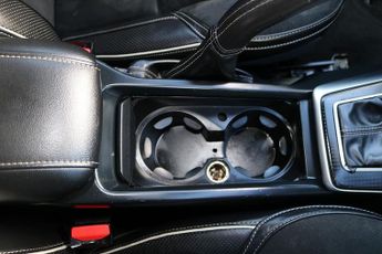 Volvo V40 T5 R-Design Nav Plus