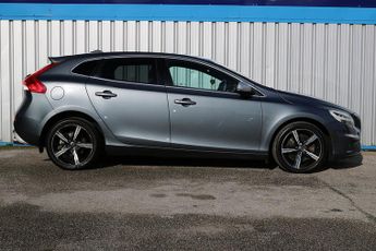 Volvo V40 T5 R-Design Nav Plus