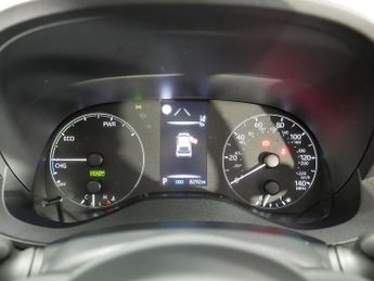 Toyota Yaris VVT-h Icon