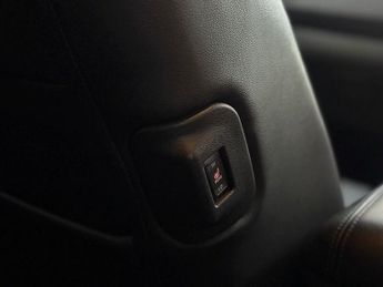 Nissan Leaf 30kWh Tekna Hatchback 5dr Electric Auto (109 bhp)