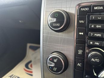 Volvo Xc70 T6 Se Awd