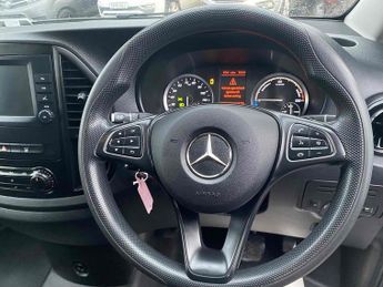 Mercedes-Benz eVito 116 e 66kWh Progressive Panel Van 6dr Electric Auto FWD L2 (LWB)