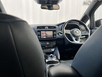 Nissan Leaf 40kWh N-Connecta Hatchback 5dr Electric Auto (150 ps)