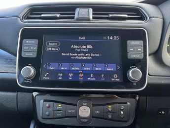 Nissan Leaf 40kWh N-Connecta Hatchback 5dr Electric Auto (150 ps)